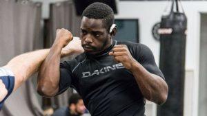 MMA: Lutador morre após ser nocauteado