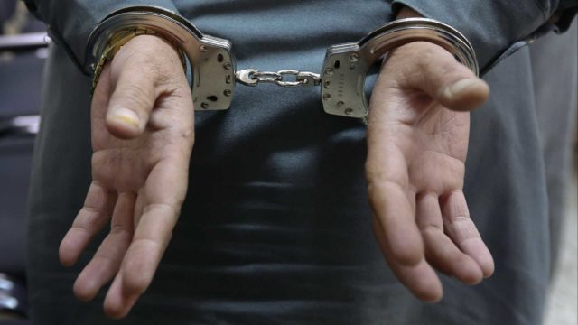 Tio é preso após suspeita de estuprar quatro sobrinhas
