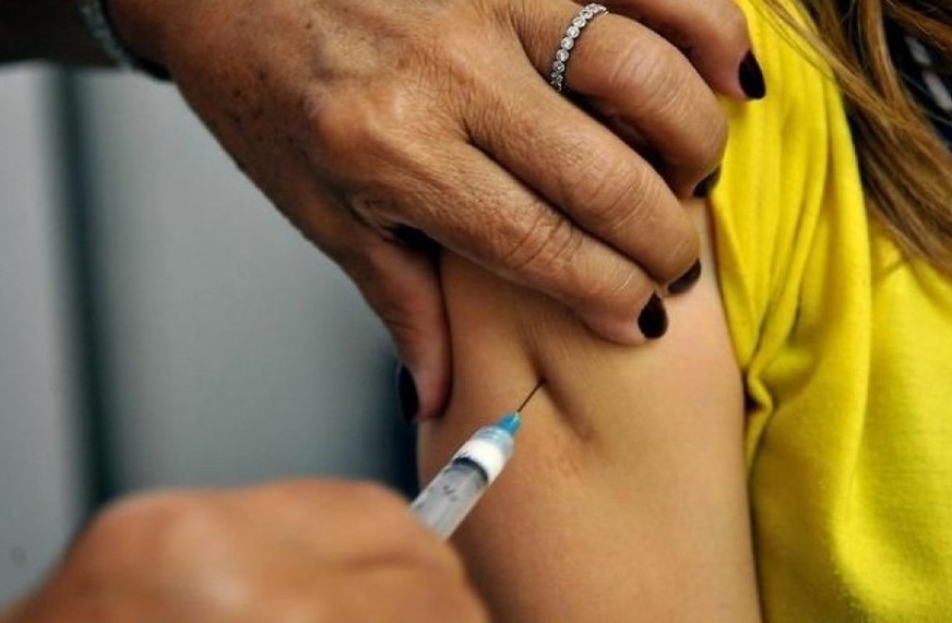 vacina contra a febre amarela