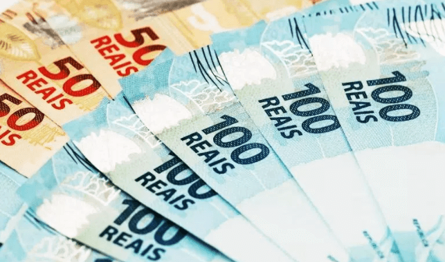 Salário mínimo pode subir para R$ 1.002