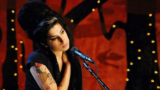O drama do último show de Amy Winehouse 