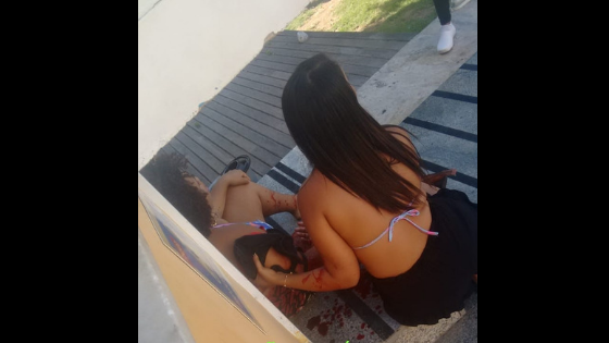 Mulher é atingida com 3 tiros de arma de fogo no Caranguejo