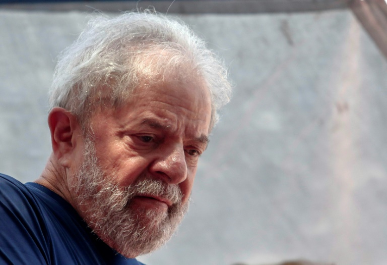 Lula vetou em 2010 vacina para meningite