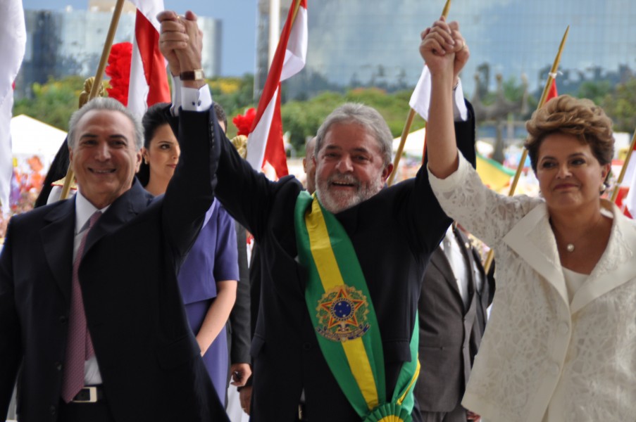 Lula critica prisão de Temer