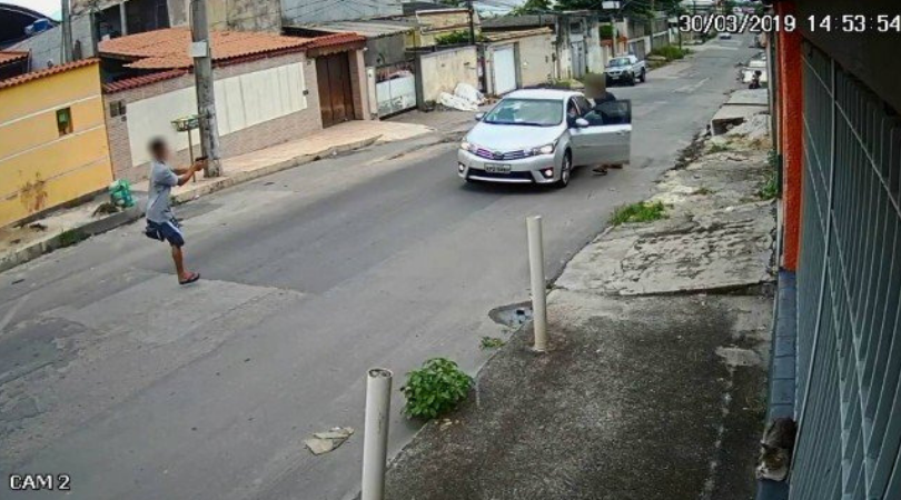 Saci Pererê assalta motorista em Nova Iguaçu