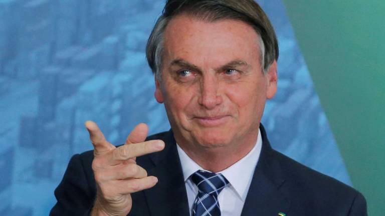 Ex-BBB critica Bolsonaro